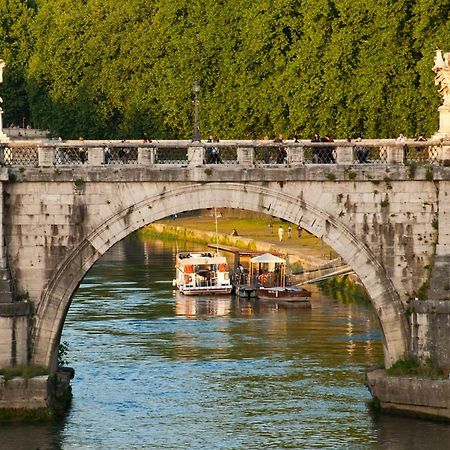 Rome Services Porta Castello Zewnętrze zdjęcie